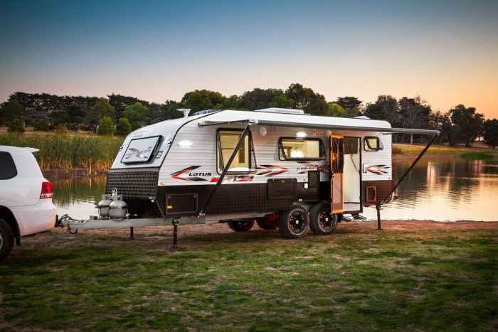 W.Caravan автодом