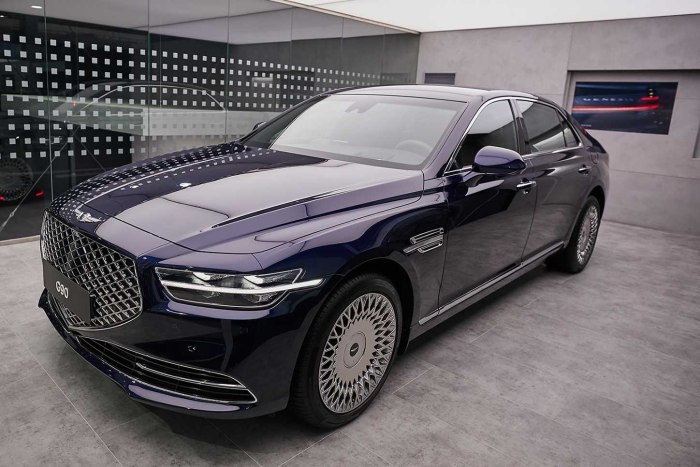 Genesis g90 2021
