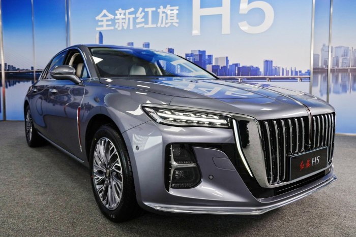 FAW Hongqi 2022