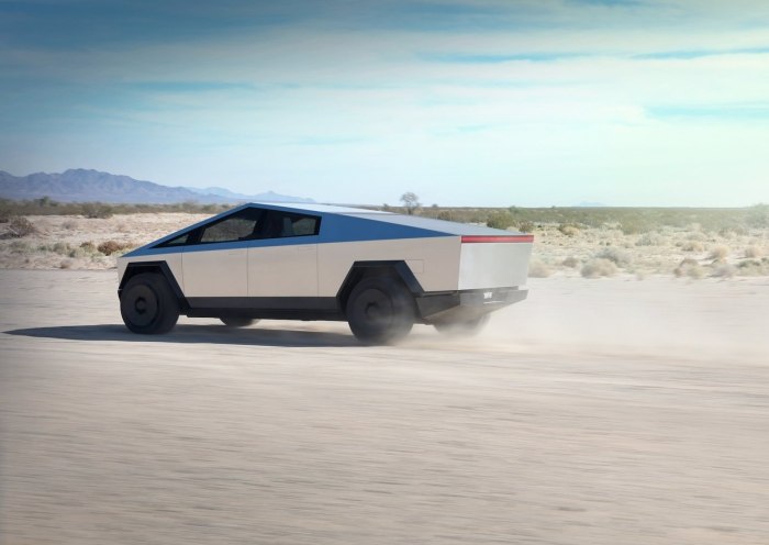 CYBERTRUCK 2021