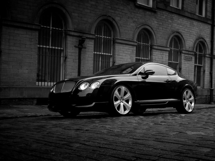 Bentley Continental Kahn
