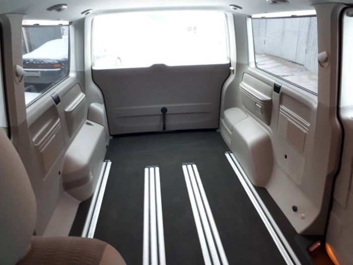 Volkswagen Caravelle t6 салон