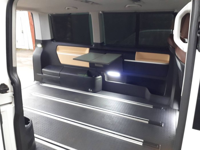 Volkswagen Caravelle 6.1 салон