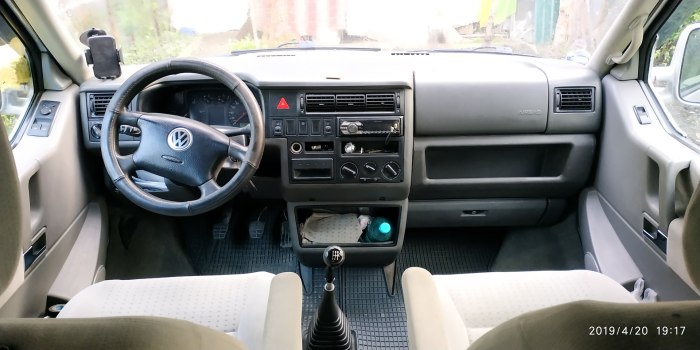 Volkswagen Caravelle t4 салон