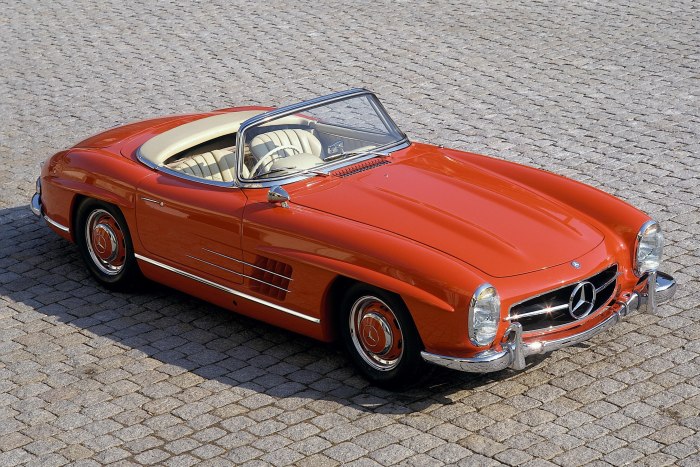 Mercedes-Benz 300 SL Roadster (r198)