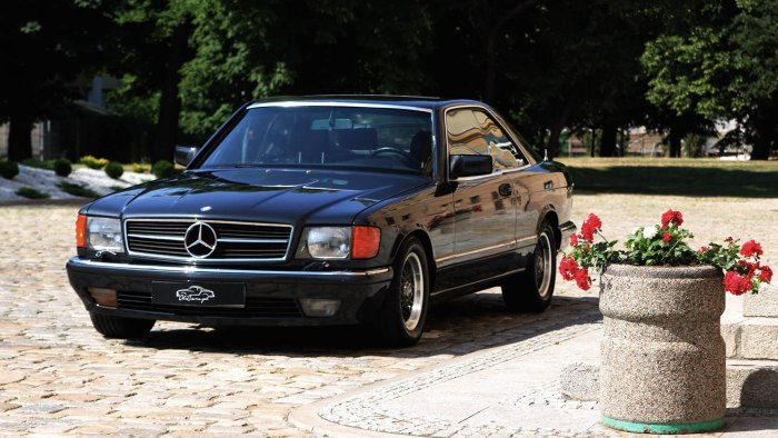 Mercedes Benz c126 560