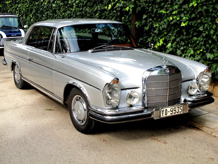 Мерседес Бенц w108