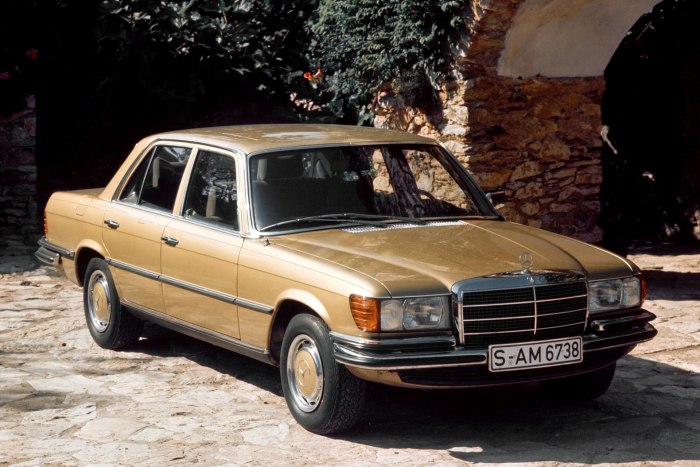 Мерседес Бенц w116