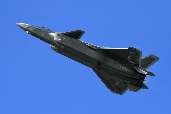 Chengdu j-20 истребитель