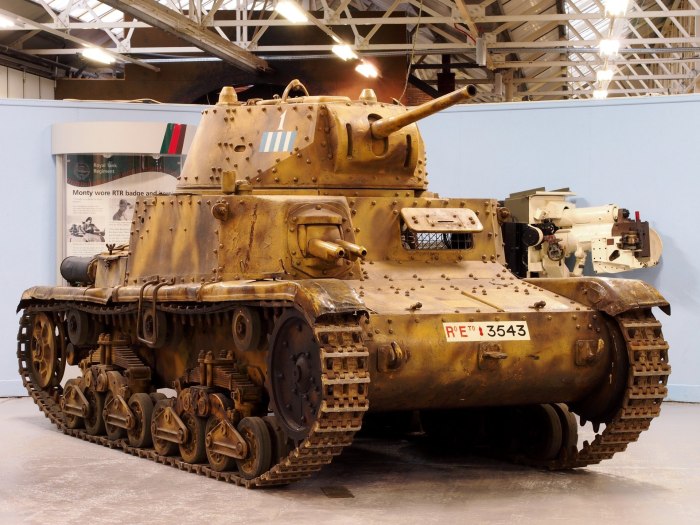 Карро Армато м13/40