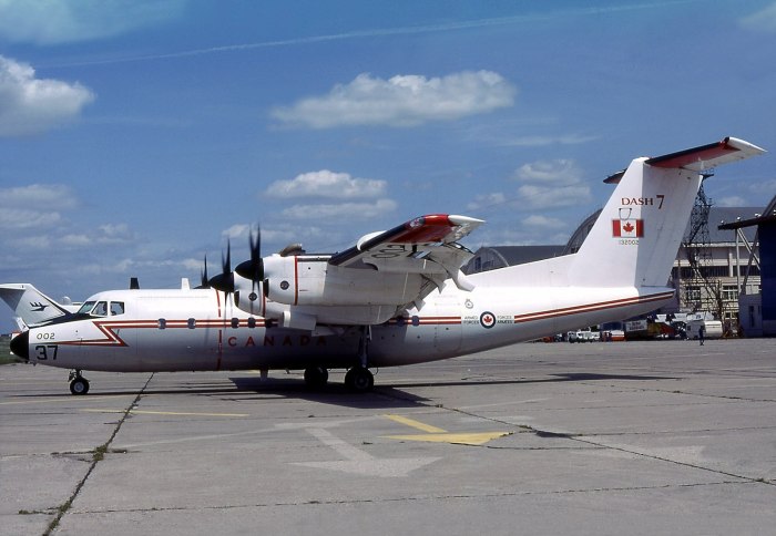 De Havilland Canada DHC-7