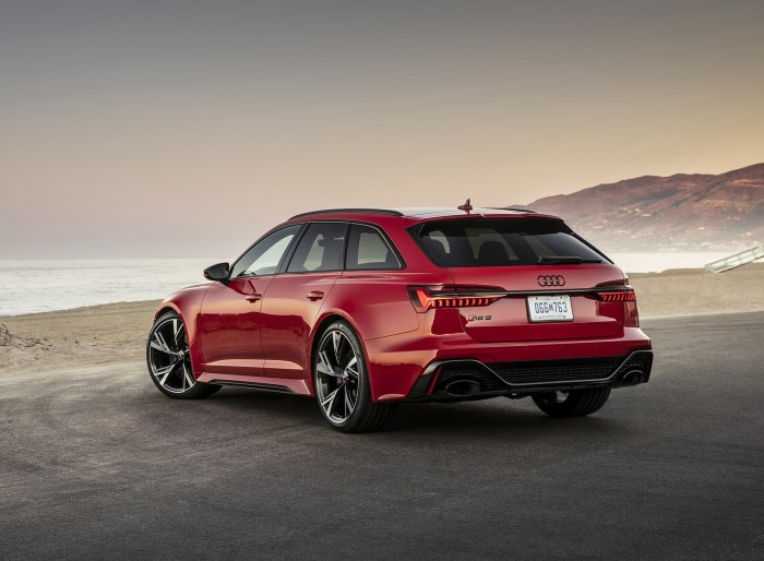 Ауди rs6 avant 2020