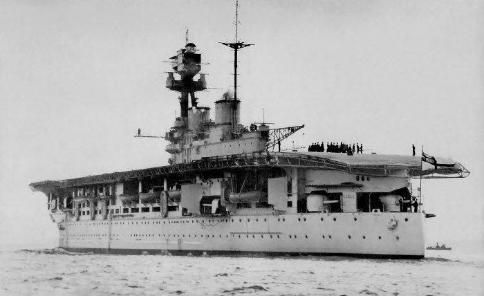 HMS Eagle 1918