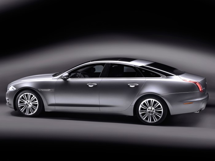 Ягуар XJ 2014