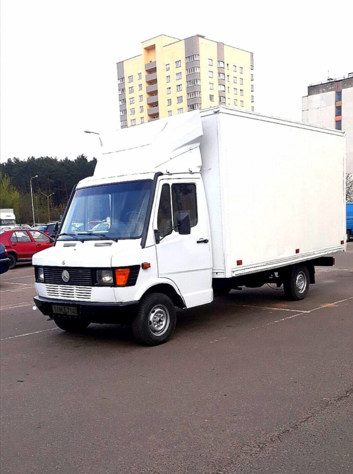 Мерседес Бенц 310 д