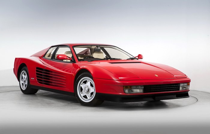 Ferrari Testarossa Red