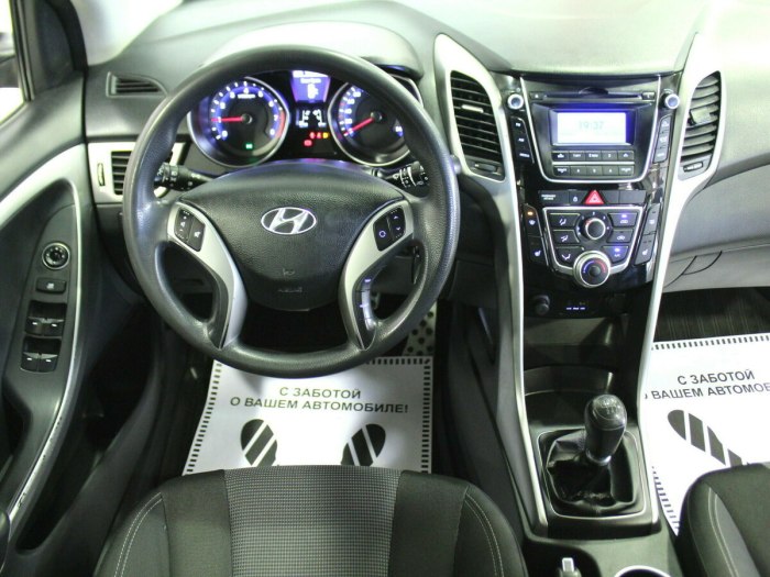 Hyundai i30 II