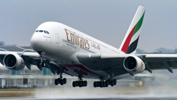 Самолёт Airbus a380