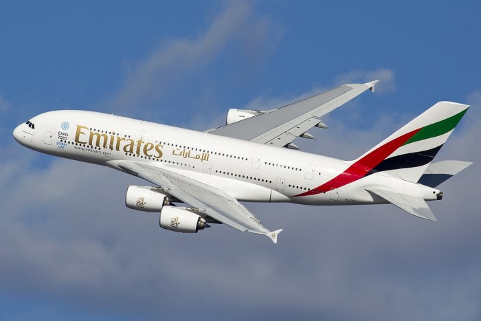 Двухэтажный Аэробус 380