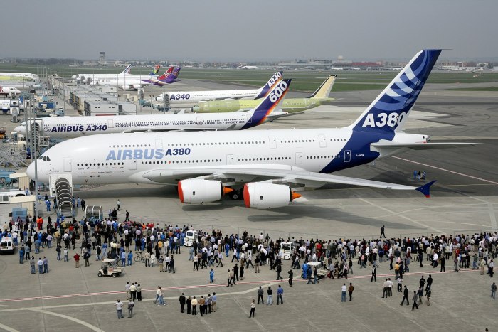 Пассажирский самолёт Аэробус а380