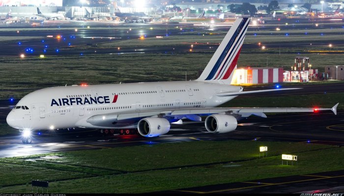 Эйрбас 380