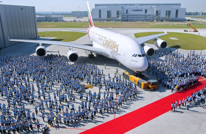 Airbus a380 вместимость