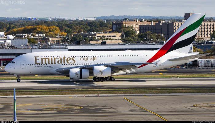 A380-861 Emirates