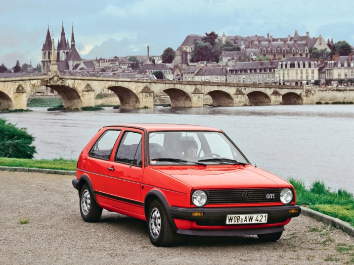 Volkswagen Golf 2 GTI