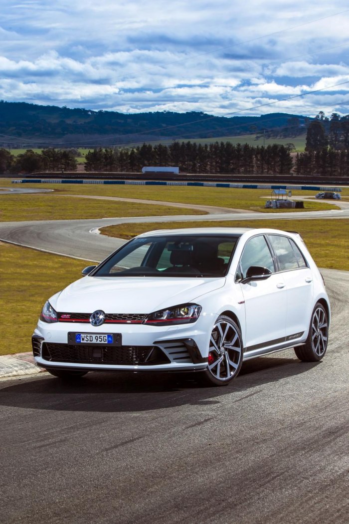 Фольксваген гольф 7 GTI