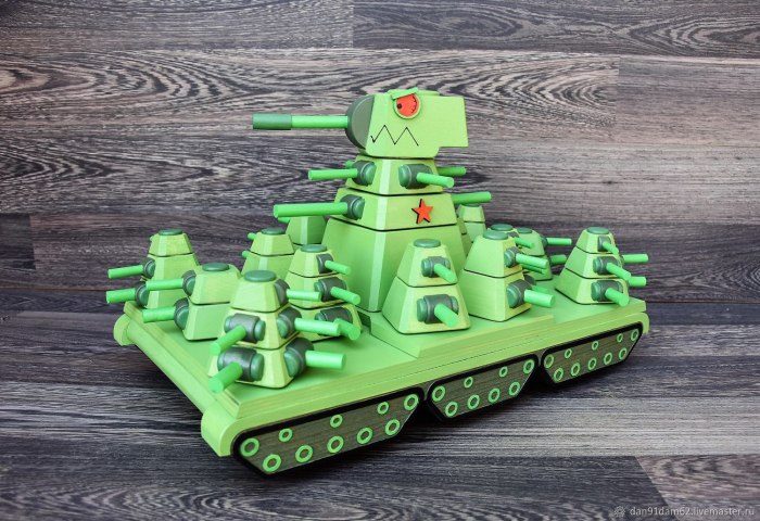 Кв-44 танк игрушка