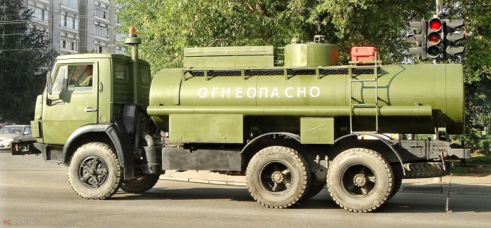 5320 Бензовоз