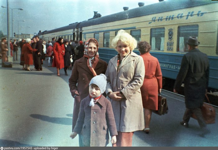 Поезд янтарь СССР фото