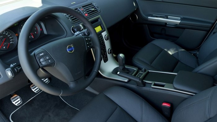 Volvo s40 2011 салон
