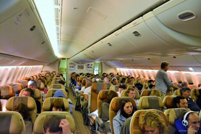Боинг 777 салон