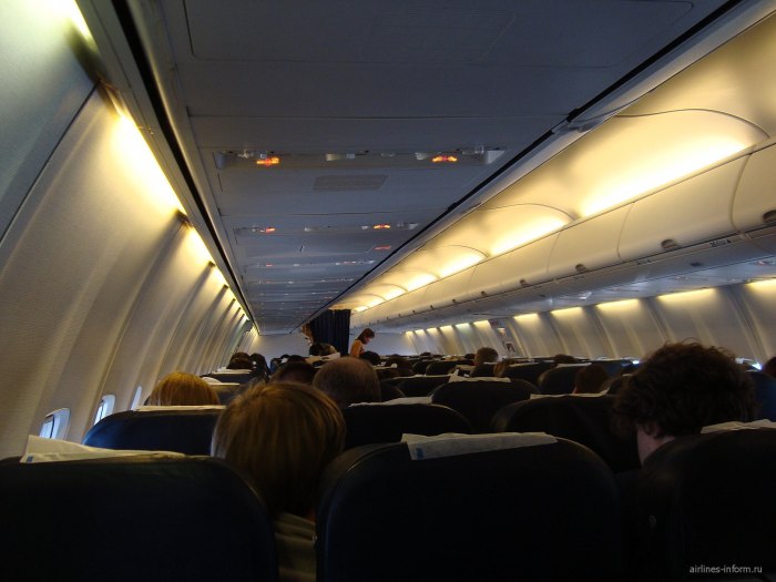 Боинг 737-300 салон