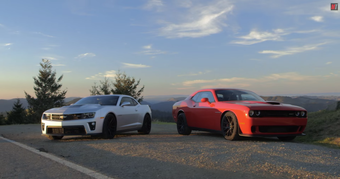 Dodge Challenger vs Chevrolet Camaro