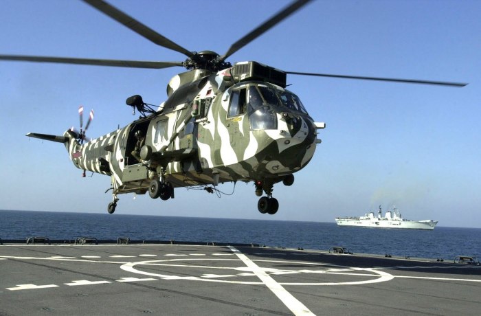 Британские вертолёты «Sea King»