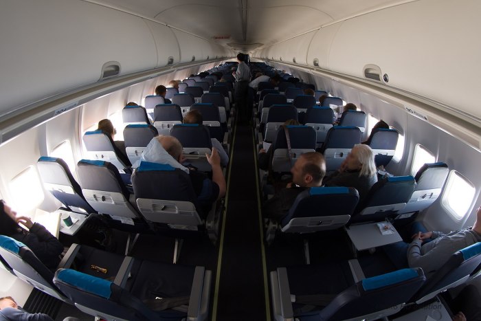 Победа самолет Боинг 737-800 салон