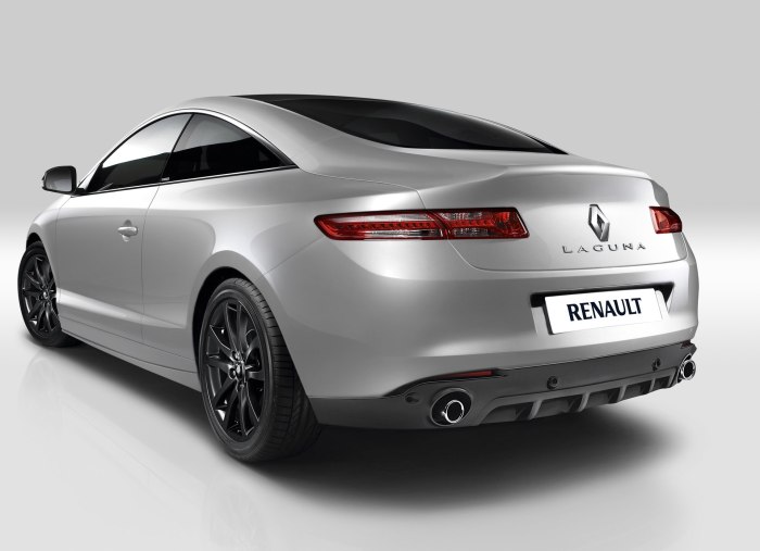 Renault Laguna Coupe 2012