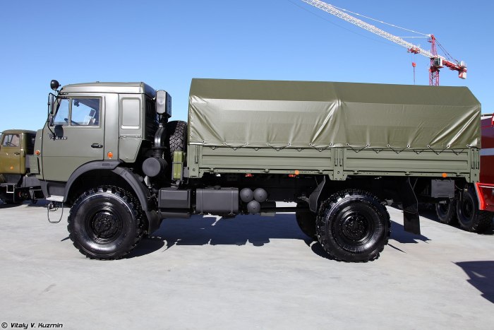 КАМАЗ 5350 военный