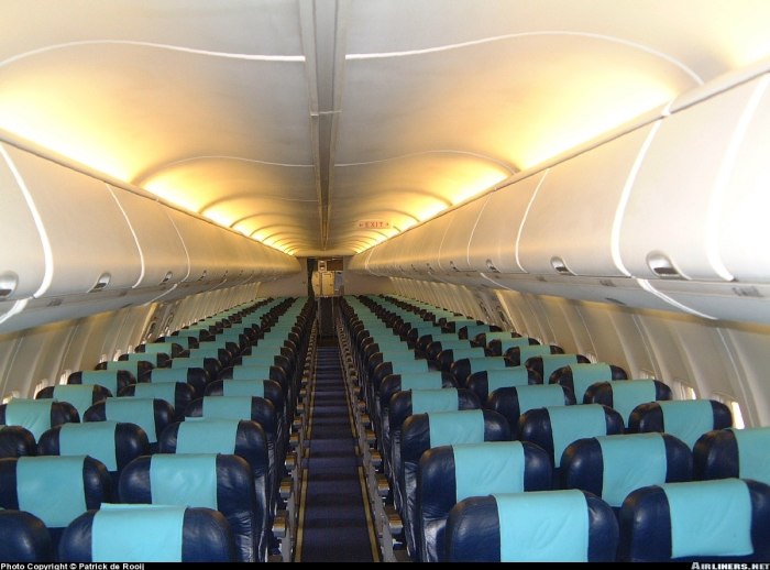 Boeing 737-500 салон