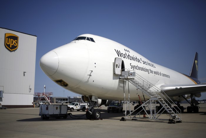Boeing 747 грузовой ups