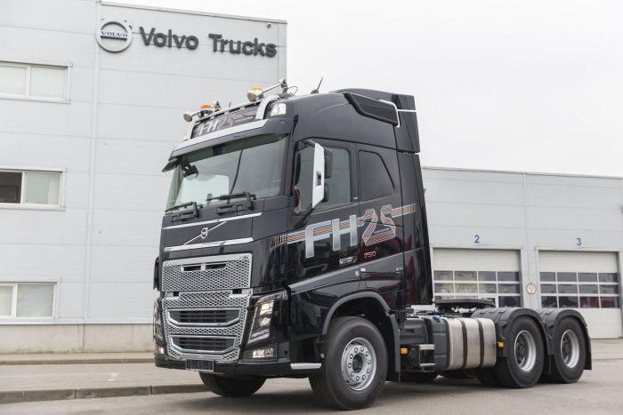 Тягач Volvo fh16