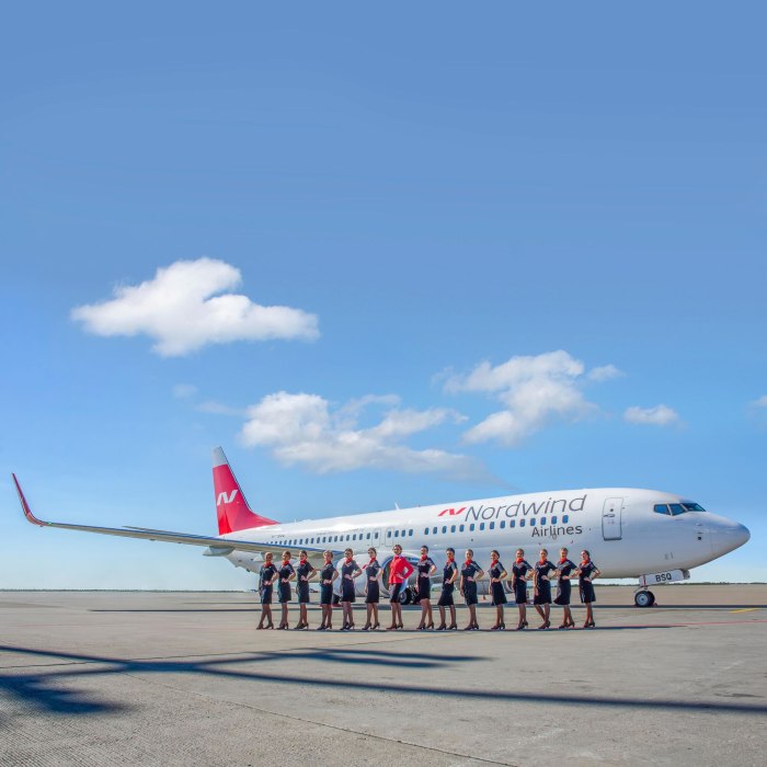 Самолёт Боинг 737-800 Северный ветер