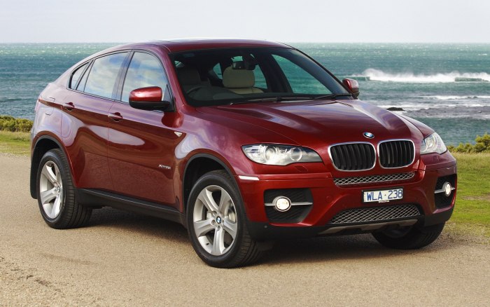 BMW x6 e71 красный
