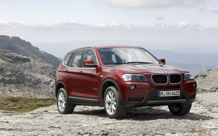 BMW x3 красная