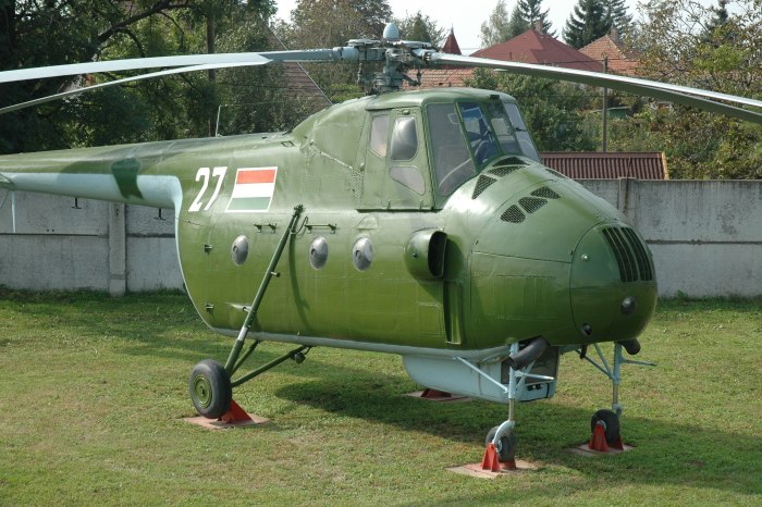 Ми-4 вертолёт