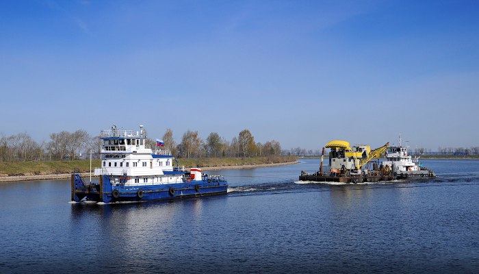Волгарь 25 теплоход