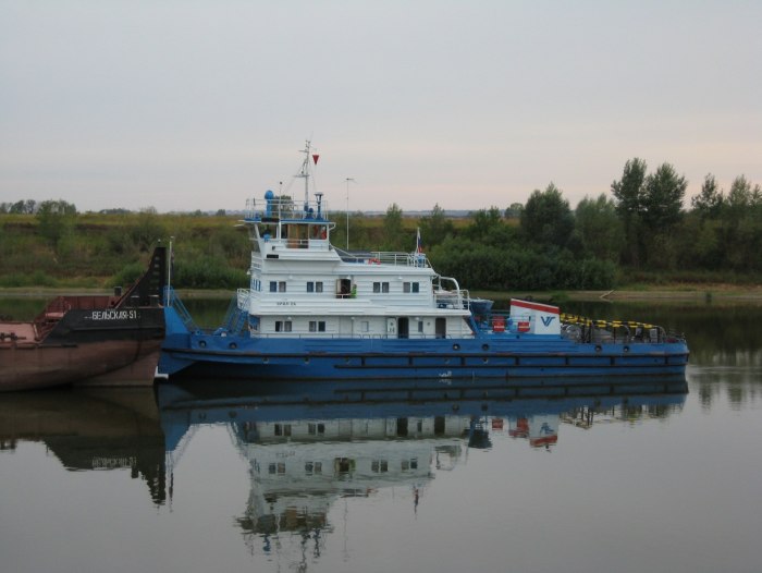 Толкач Урал 14