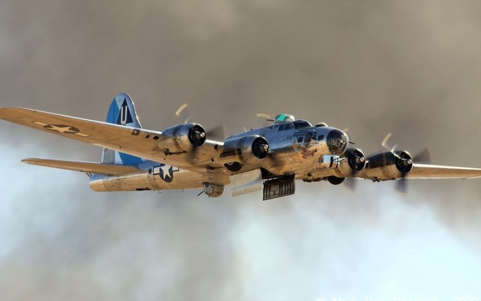 B 17 бомбардировщик